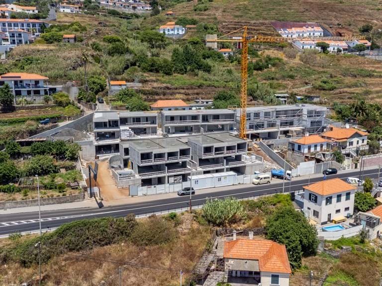 Villa for Sale in Santa Cruz, Ilha Da Madeira, Portugal 22