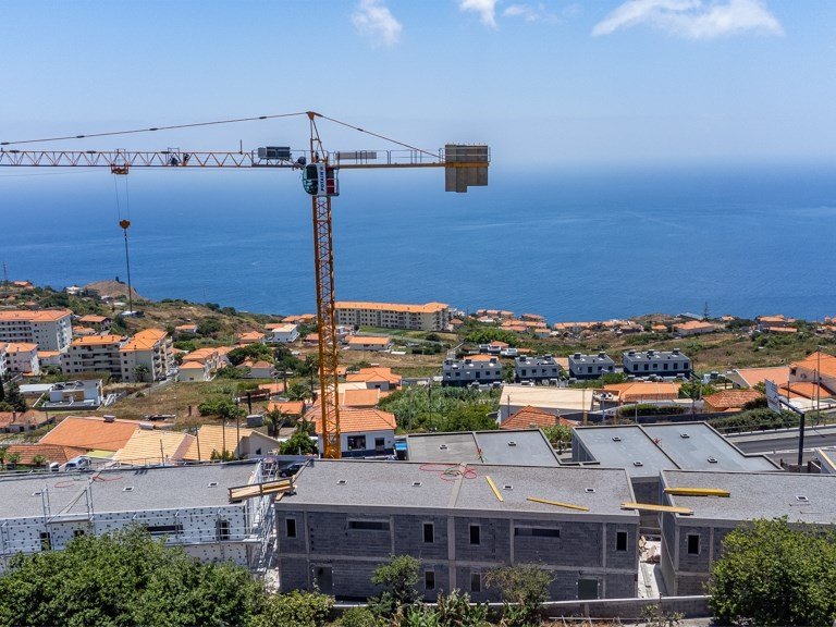 Villa for Sale in Santa Cruz, Ilha Da Madeira, Portugal 28