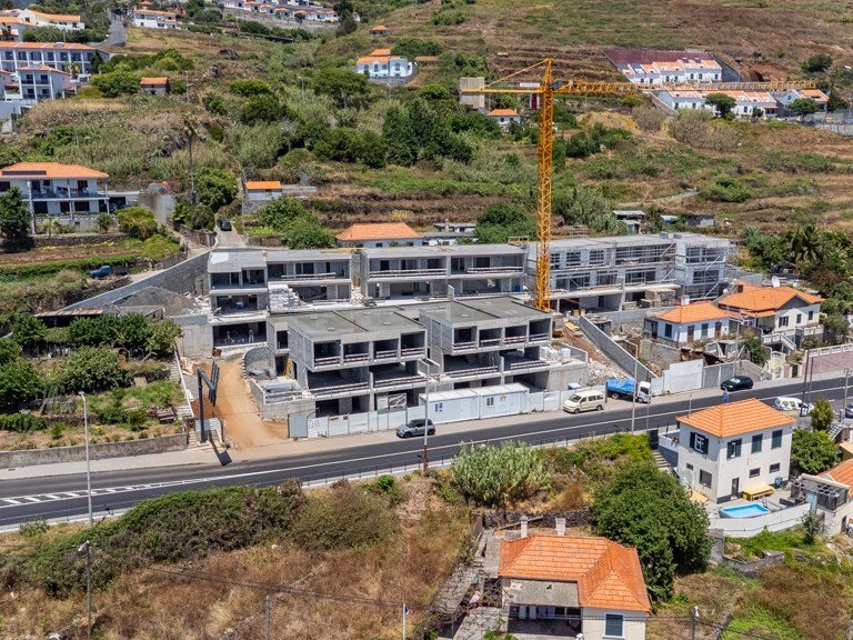 Villa for Sale in Santa Cruz, Ilha Da Madeira, Portugal 18