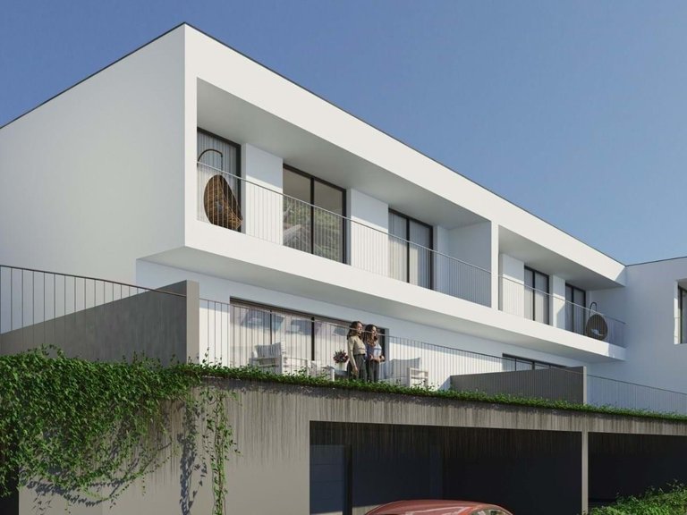 Villa for Sale in Santa Cruz, Ilha Da Madeira, Portugal 3