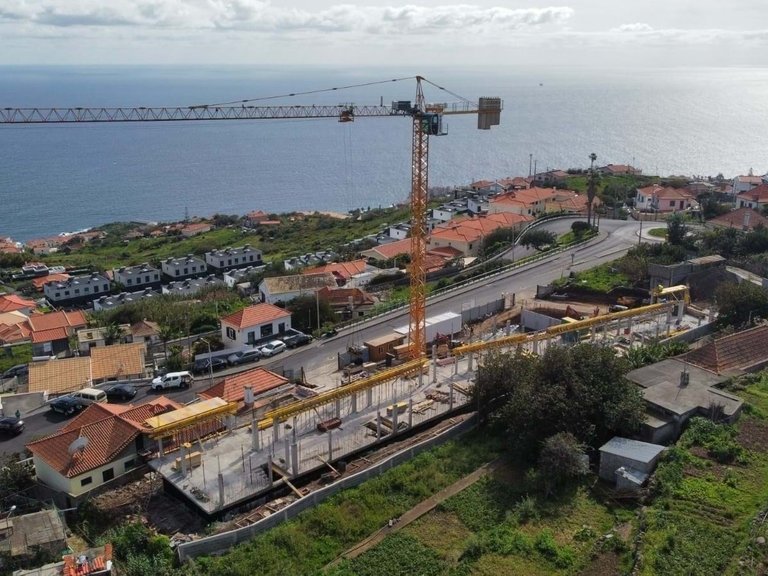 Villa for Sale in Santa Cruz, Ilha Da Madeira, Portugal 15