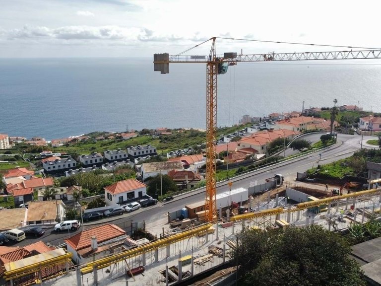 Villa for Sale in Santa Cruz, Ilha Da Madeira, Portugal 14