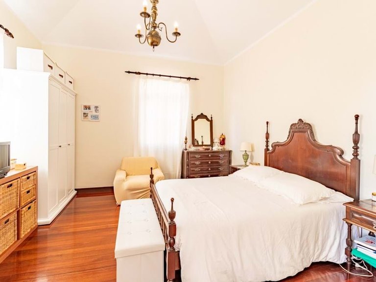 Villa for Sale in Funchal, Ilha Da Madeira, Portugal 16