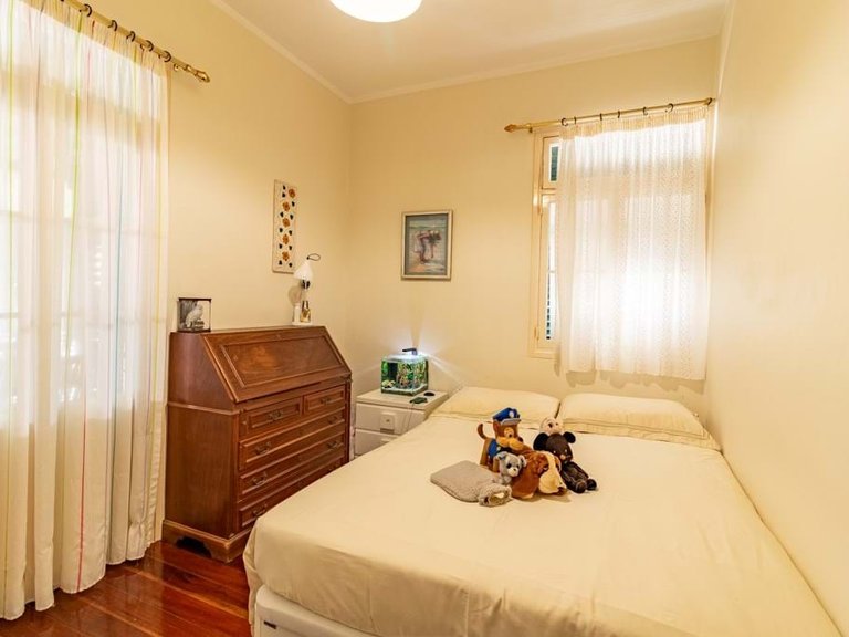 Villa for Sale in Funchal, Ilha Da Madeira, Portugal 12