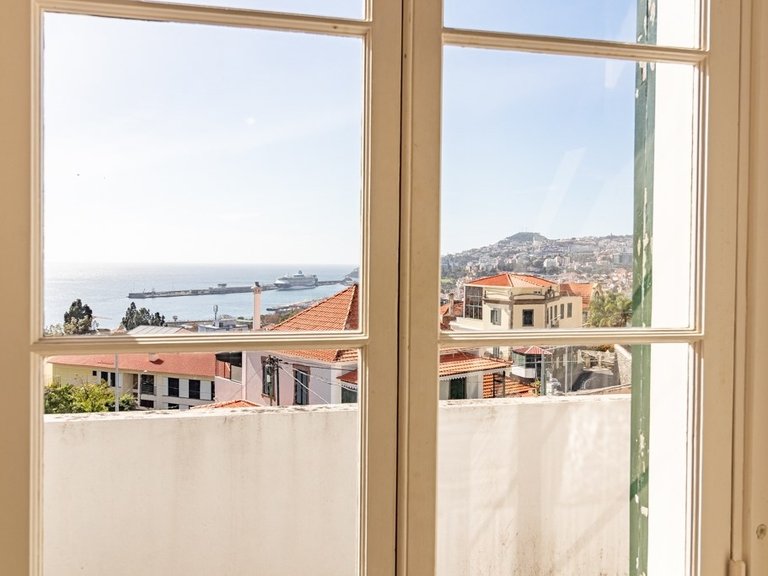 Villa for Sale in Funchal, Ilha Da Madeira, Portugal 19