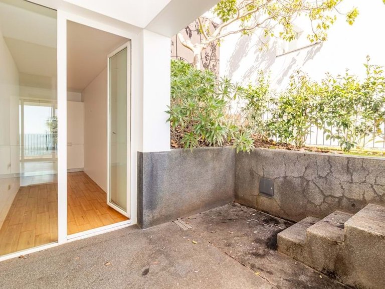 Villa for Sale in Funchal, Ilha Da Madeira, Portugal 15