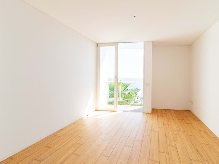 Villa for Sale in Funchal, Ilha Da Madeira, Portugal 20