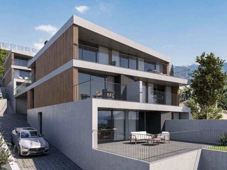 Apartment for Sale in Funchal, Ilha Da Madeira, Portugal 5