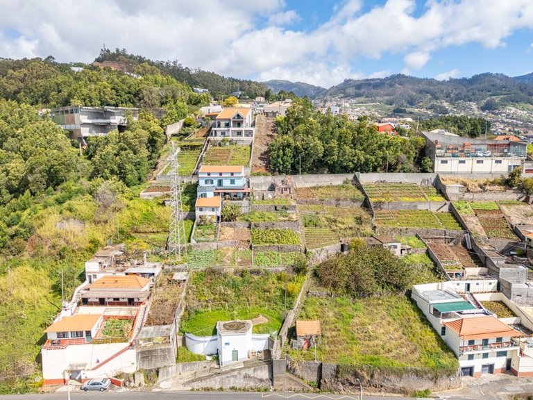 Plot for Sale in Câmara De Lobos, Ilha Da Madeira, Portugal 13