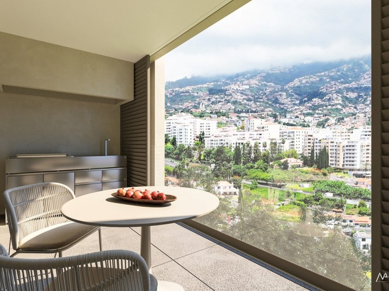 Apartment for Sale in Funchal, Ilha Da Madeira, Portugal 1