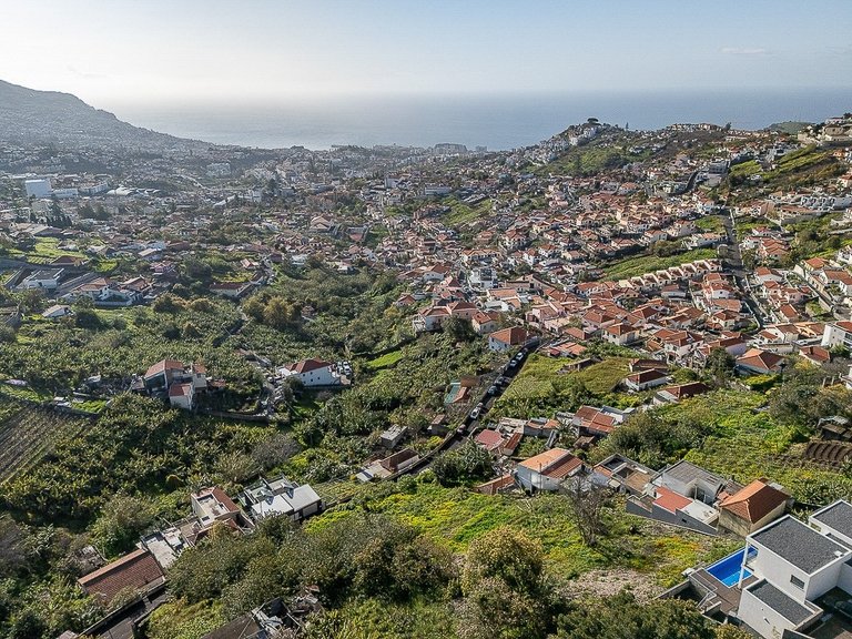 Plot for Sale in Funchal, Ilha Da Madeira, Portugal 9