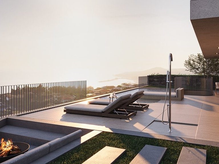 Villa for Sale in Funchal, Ilha Da Madeira, Portugal 7