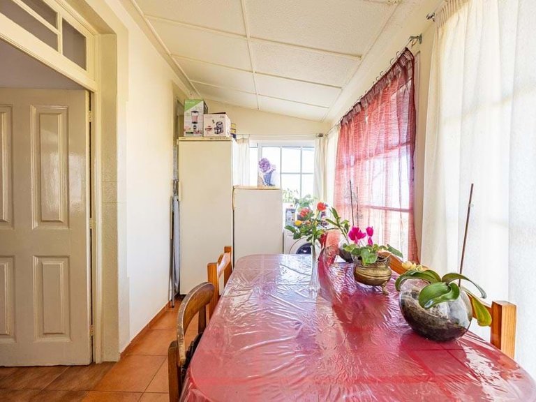 Villa for Sale in Funchal, Ilha Da Madeira, Portugal 8