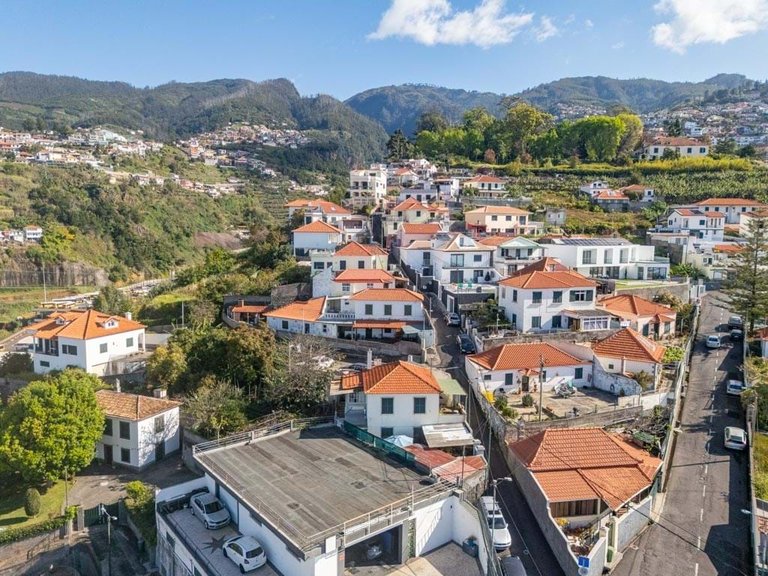 Villa for Sale in Funchal, Ilha Da Madeira, Portugal 21