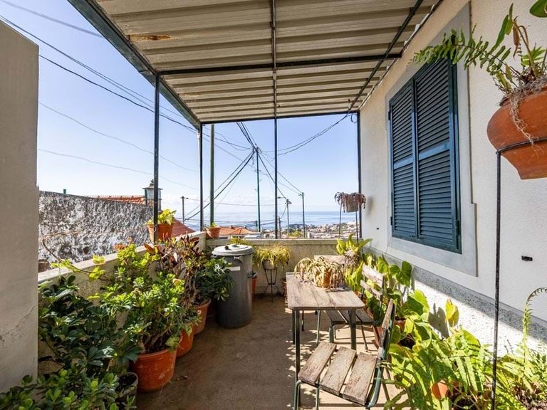 Villa for Sale in Funchal, Ilha Da Madeira, Portugal 13