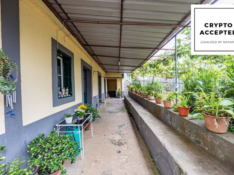 Villa for Sale in Calheta, Ilha Da Madeira, Portugal 1