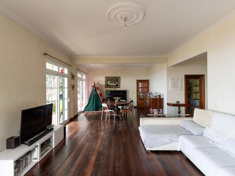 Villa for Sale in Funchal, Ilha Da Madeira, Portugal 11