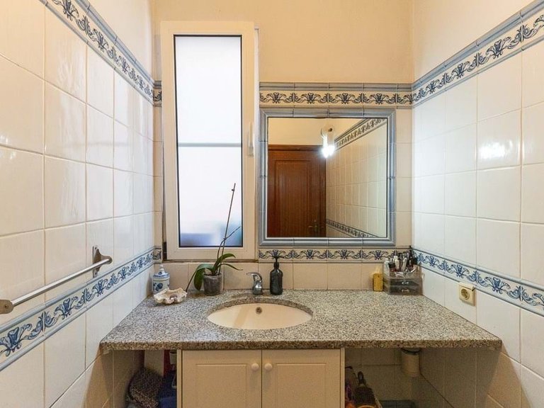 Villa for Sale in Funchal, Ilha Da Madeira, Portugal 24
