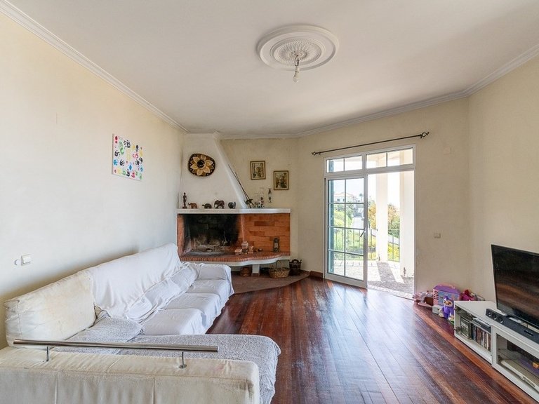 Villa for Sale in Funchal, Ilha Da Madeira, Portugal 16