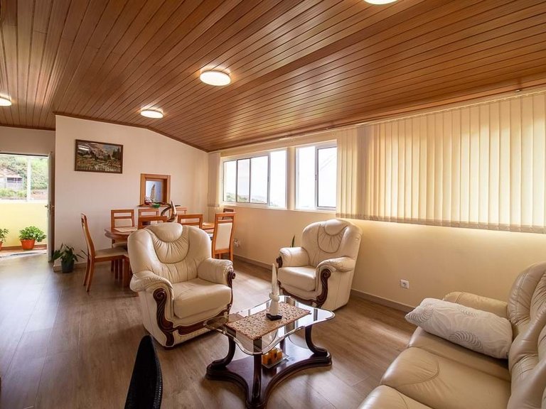Villa for Sale in Câmara De Lobos, Ilha Da Madeira, Portugal 5