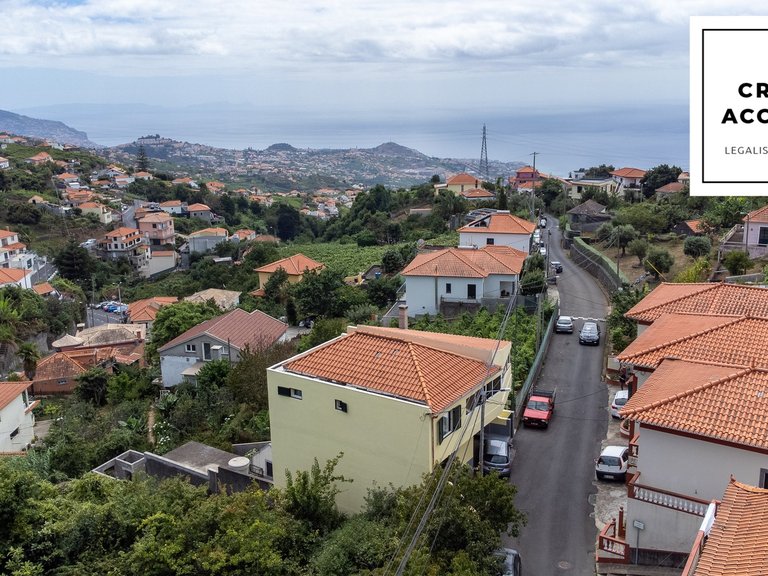 Villa for Sale in Câmara De Lobos, Ilha Da Madeira, Portugal 1