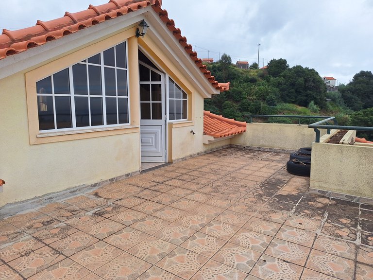 Villa for Sale in Ponta Do Sol, Ilha Da Madeira, Portugal 2
