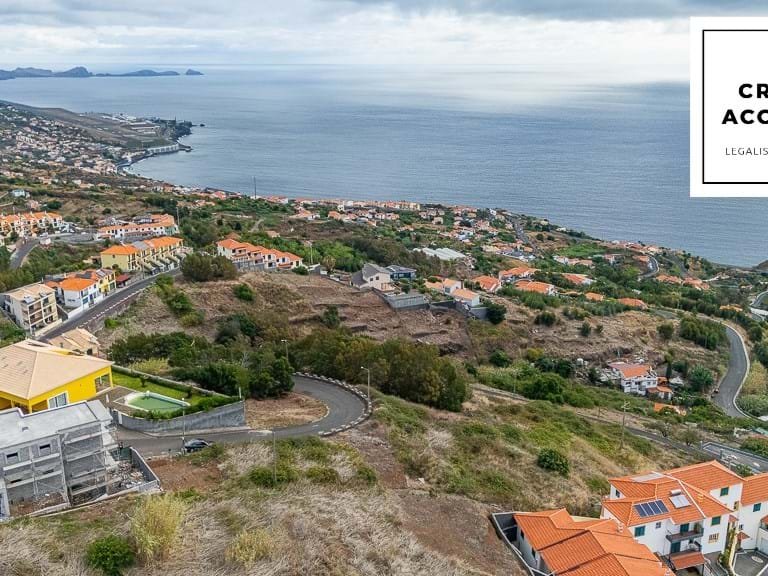 Plot for Sale in Santa Cruz, Ilha Da Madeira, Portugal 1