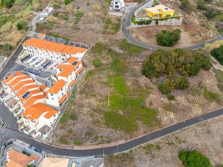 Plot for Sale in Santa Cruz, Ilha Da Madeira, Portugal 6