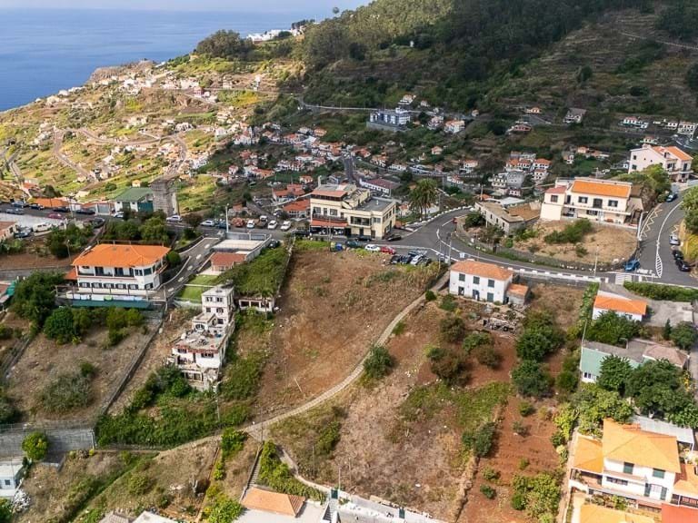Plot for Sale in Câmara De Lobos, Ilha Da Madeira, Portugal 8