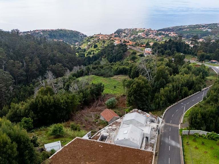 Villa for Sale in Calheta, Ilha Da Madeira, Portugal 32