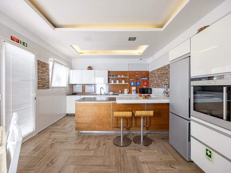 Villa for Sale in Santa Cruz, Ilha Da Madeira, Portugal 43