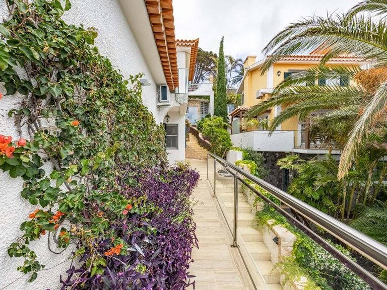 Villa for Sale in Santa Cruz, Ilha Da Madeira, Portugal 39