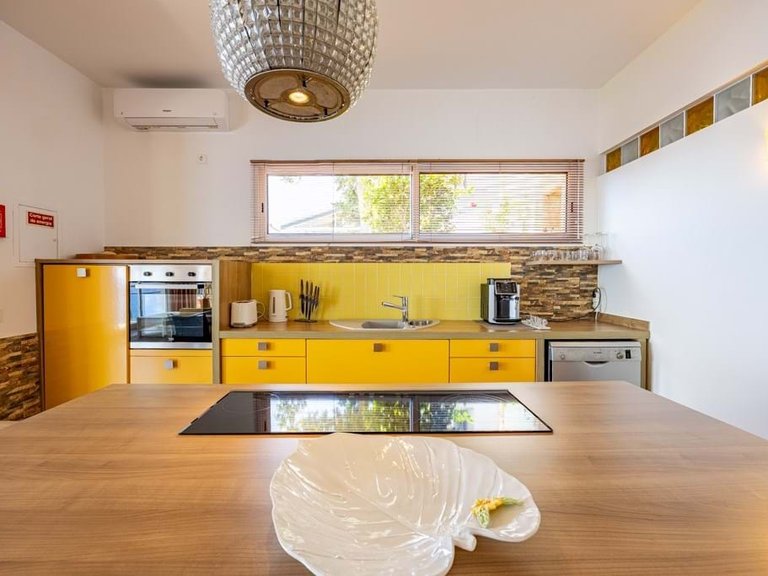 Villa for Sale in Santa Cruz, Ilha Da Madeira, Portugal 56