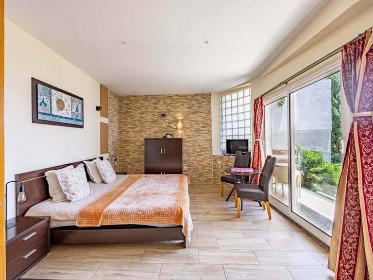 Villa for Sale in Santa Cruz, Ilha Da Madeira, Portugal 70