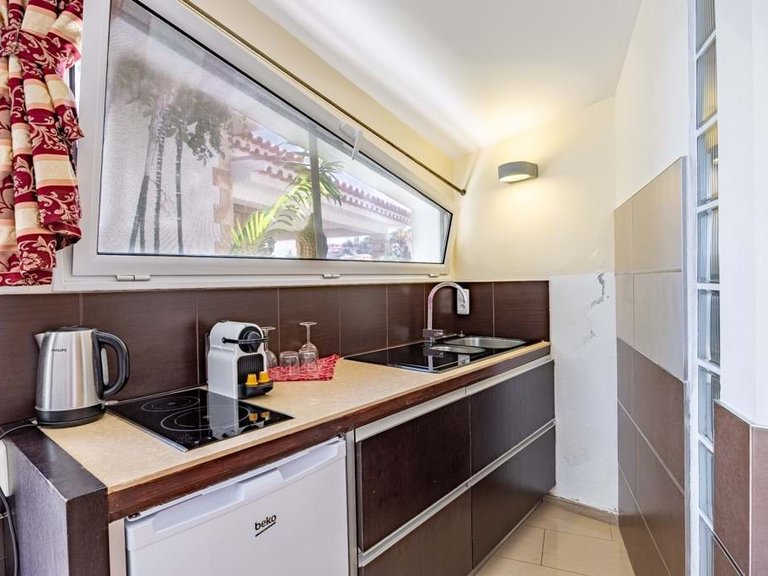Villa for Sale in Santa Cruz, Ilha Da Madeira, Portugal 74