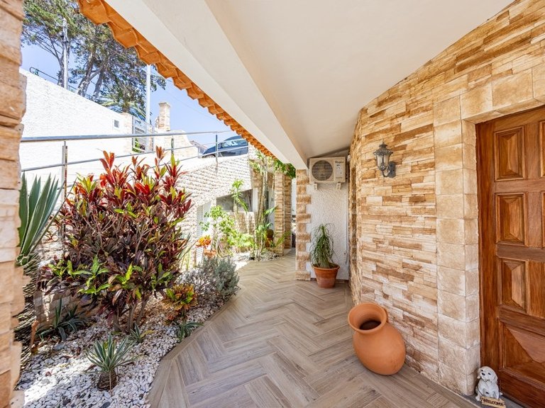 Villa for Sale in Santa Cruz, Ilha Da Madeira, Portugal 80