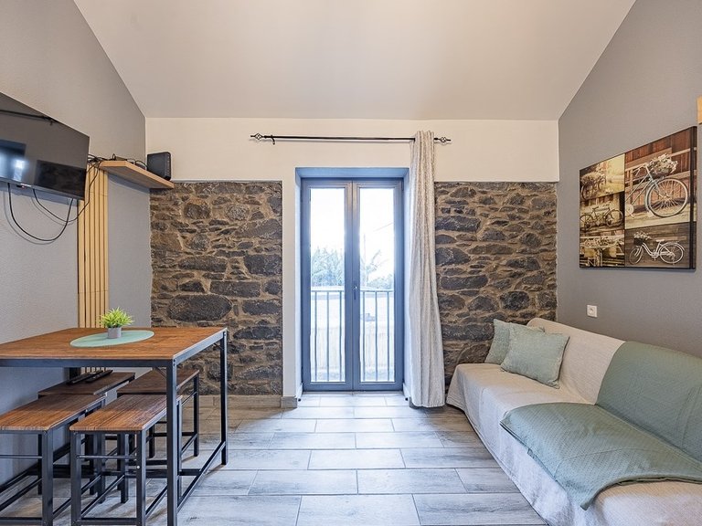 Villa for Sale in Ponta Do Sol, Ilha Da Madeira, Portugal 9