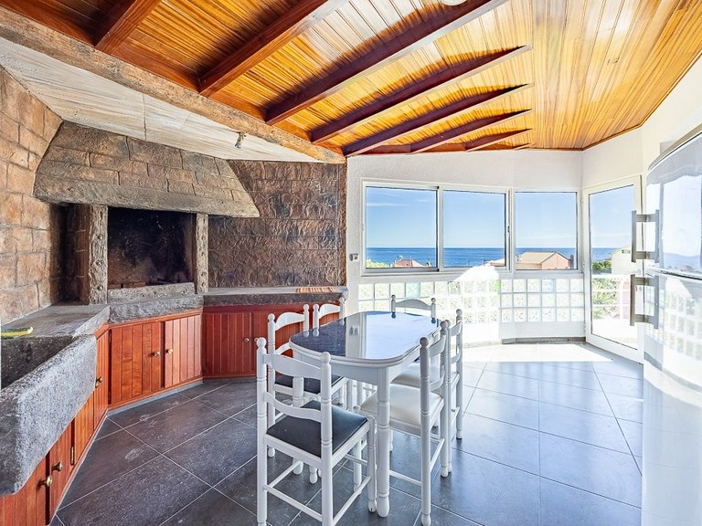 Villa for Sale in Ponta Do Sol, Ilha Da Madeira, Portugal 12
