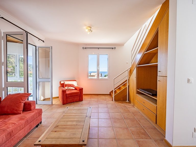 Villa for Sale in Ponta Do Sol, Ilha Da Madeira, Portugal 2