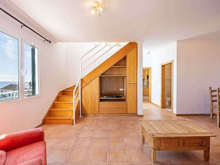 Villa for Sale in Ponta Do Sol, Ilha Da Madeira, Portugal 13