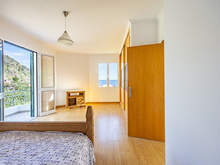 Villa for Sale in Ponta Do Sol, Ilha Da Madeira, Portugal 10