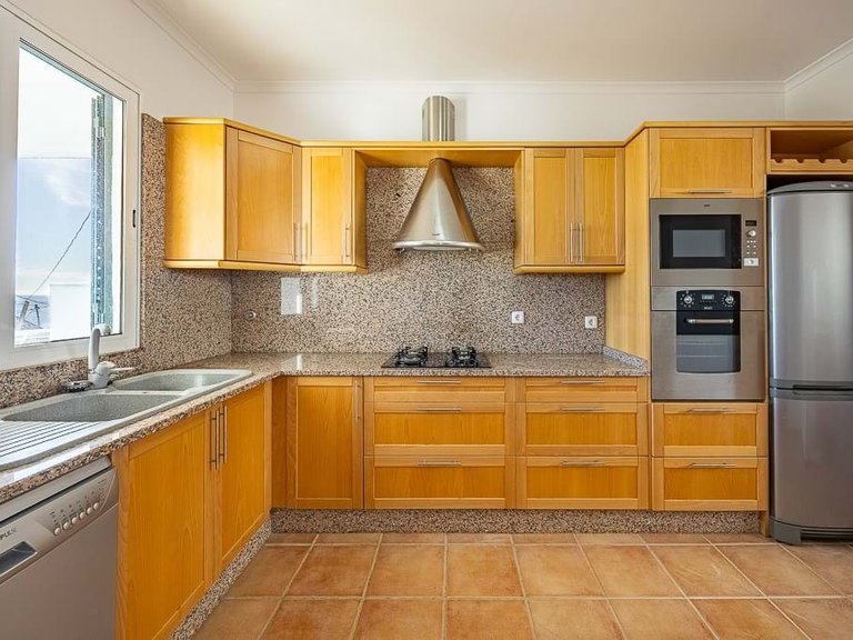Villa for Sale in Ponta Do Sol, Ilha Da Madeira, Portugal 14