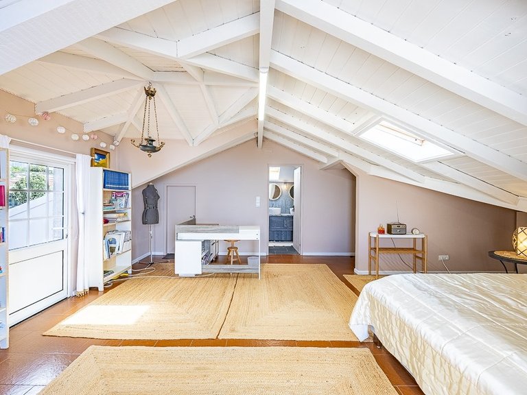 Villa for Sale in Calheta, Ilha Da Madeira, Portugal 16