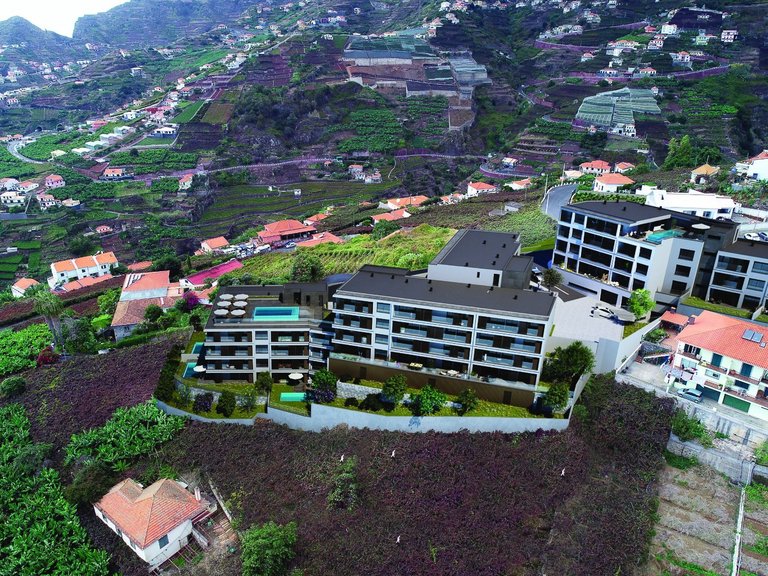 Apartment for Sale in Câmara De Lobos, Ilha Da Madeira, Portugal 3