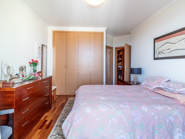 Apartment for Sale in Santa Cruz, Ilha Da Madeira, Portugal 16