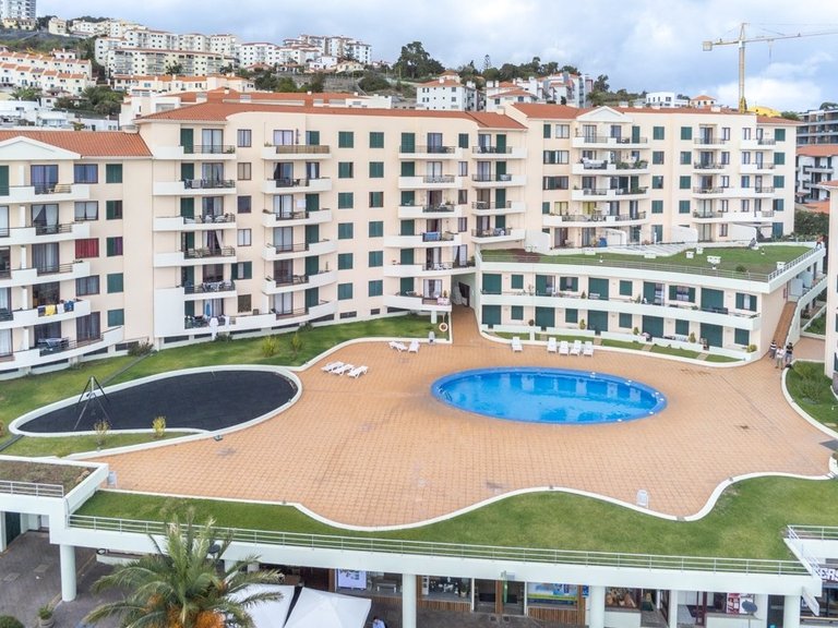 Apartment for Sale in Santa Cruz, Ilha Da Madeira, Portugal 28