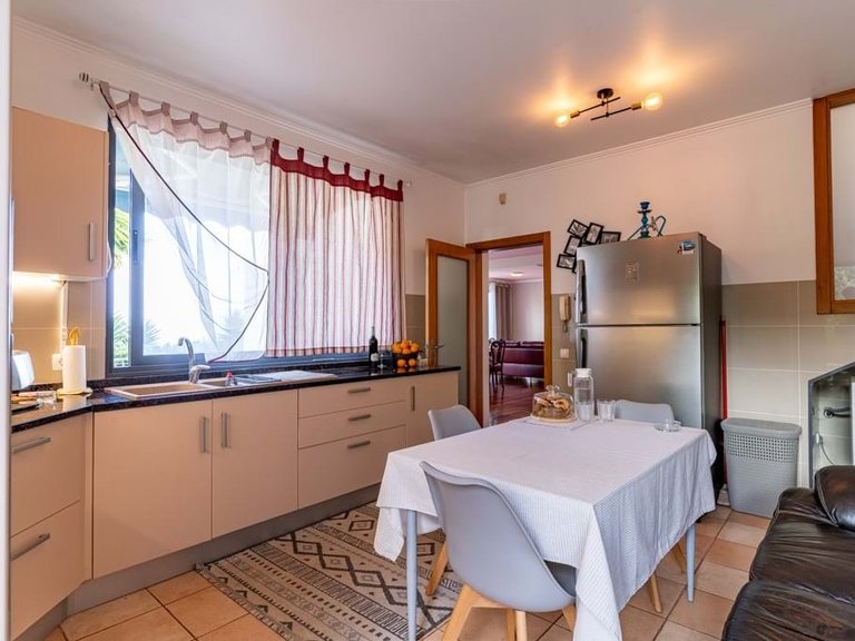 Villa for Sale in Santa Cruz, Ilha Da Madeira, Portugal 22