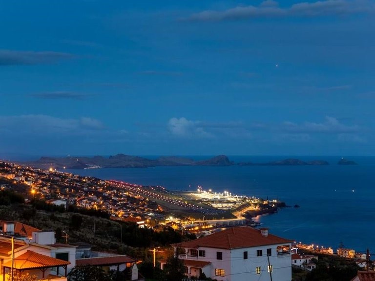 Villa for Sale in Santa Cruz, Ilha Da Madeira, Portugal 31