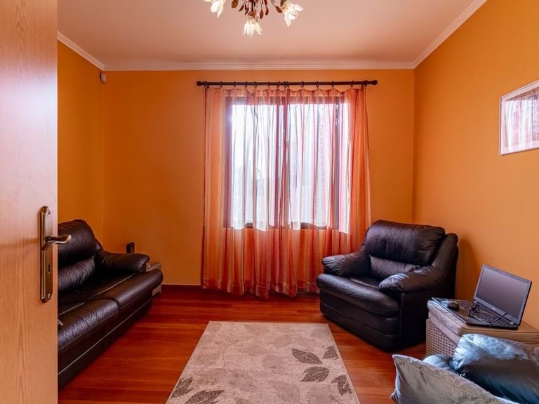 Villa for Sale in Santa Cruz, Ilha Da Madeira, Portugal 12