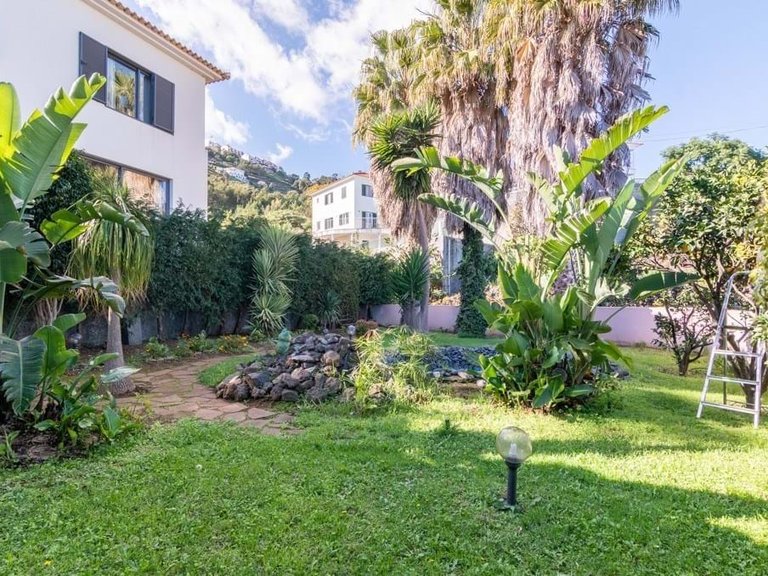 Villa for Sale in Santa Cruz, Ilha Da Madeira, Portugal 30